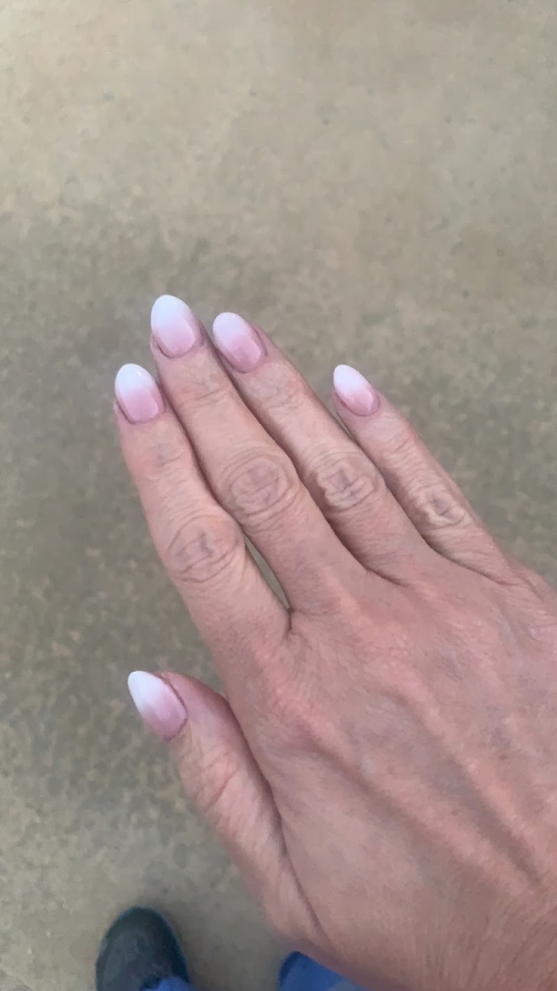The Beauty Lounge, beauty salon in Crossville, TN, photo 4 of 9